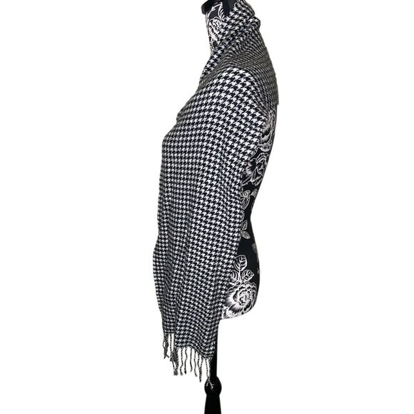 Black White Houndstooth Tassel Scarf Classic Checkered Wrap Winter Shawl Boho - Picture 5 of 8